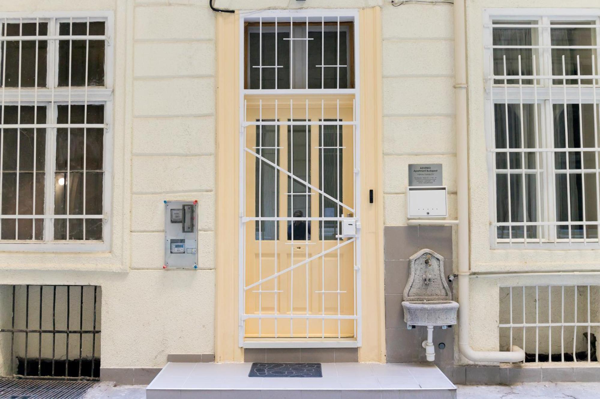Empirium Apartman Budapest Bagian luar foto